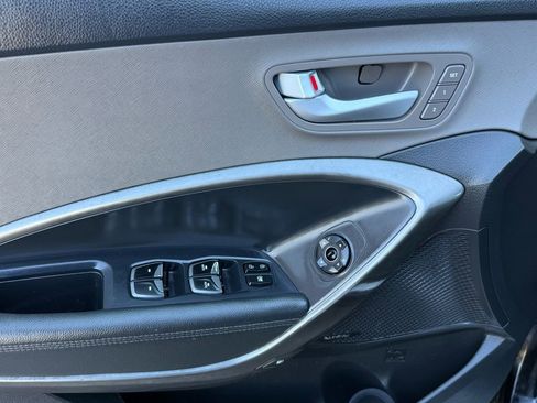 Used 2018 Hyundai Santa Fe SE w/ SE Ultimate Tech Package 03 image 14