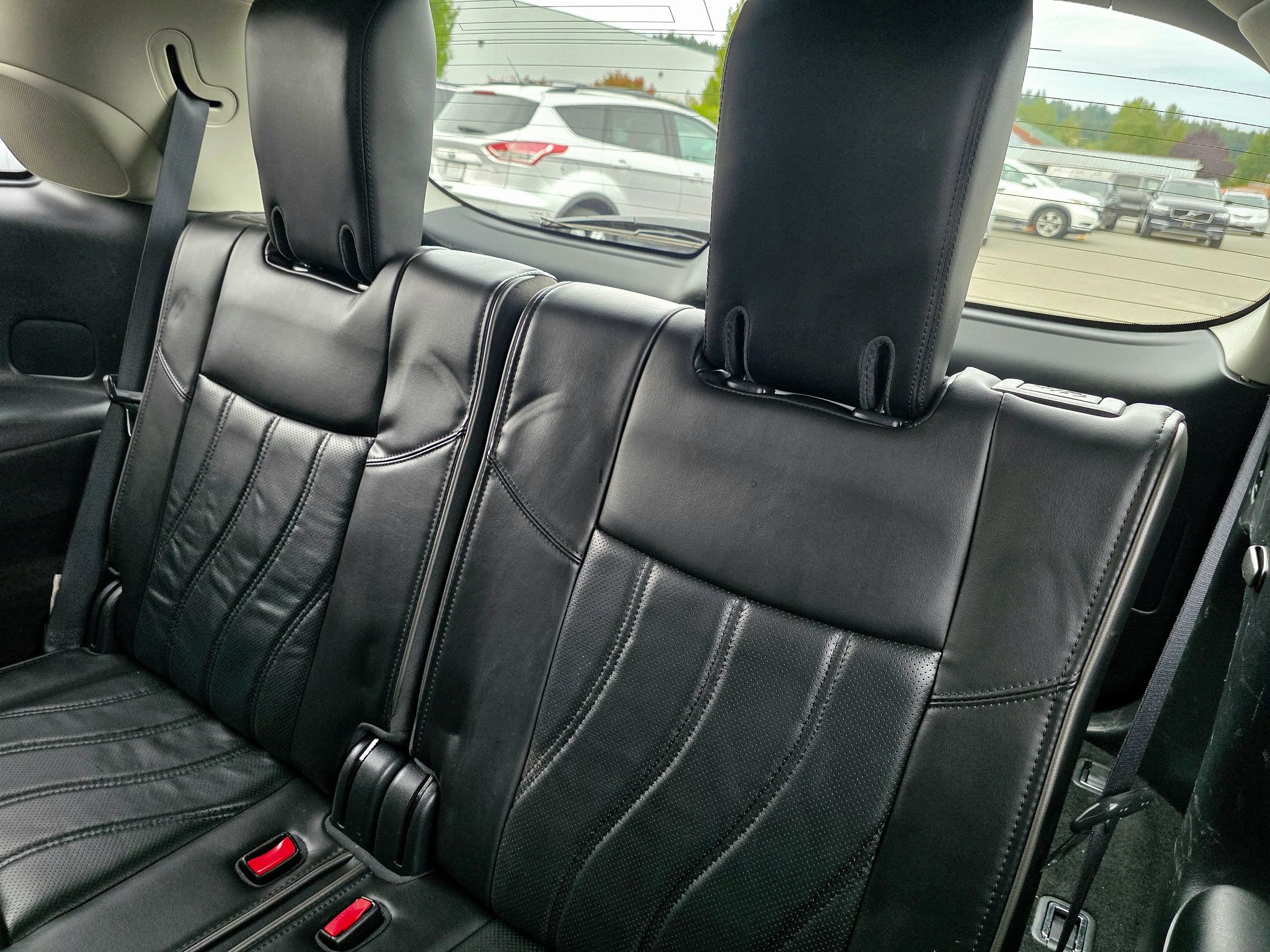 Used 2015 INFINITI QX60 Luxe w/ Premium Plus Package AWD/4WD image 54