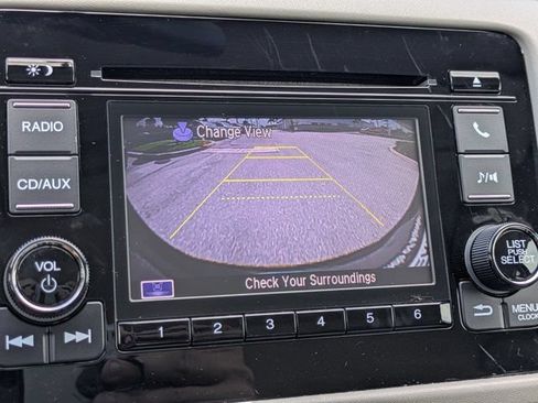 Used 2016 Honda HR-V LX image 27