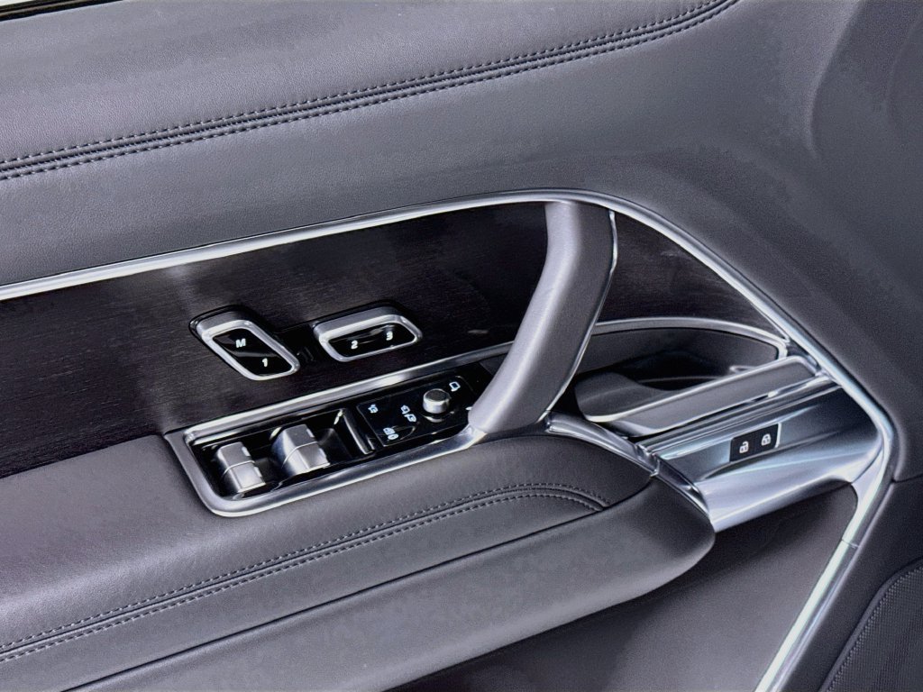 New 2026 Land Rover Range Rover SE AWD/4WD image 23
