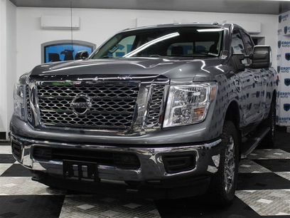 Used 2018 Nissan Titan SV w/ SV Convenience Package