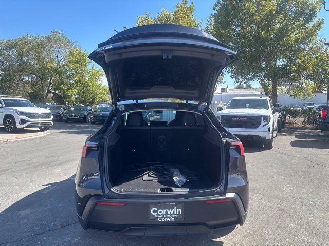 Used 2026 Tesla Model Y AWD image 39