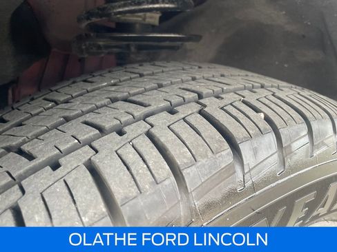 Certified 2021 Ford Explorer Limited w/ Equipment Group 301A image 31