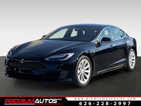Used 2017 Tesla Model S 75 image 1