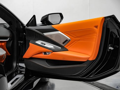 Used 2025 Chevrolet Corvette Z06 RWD image 99