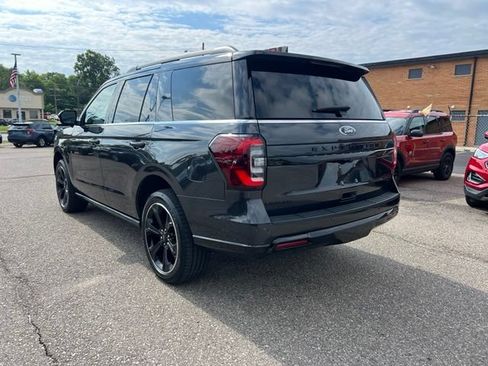 Certified 2023 Ford Expedition Limited AWD/4WD image 6