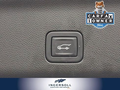 Used 2025 GMC Yukon XL Denali w/ LPO, Floor Liner Package image 32