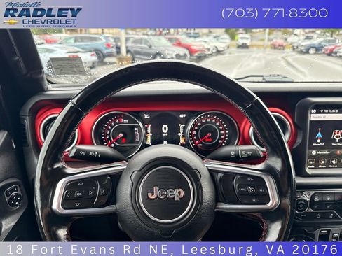 Used 2020 Jeep Gladiator Rubicon w/ Dual Top Group image 17