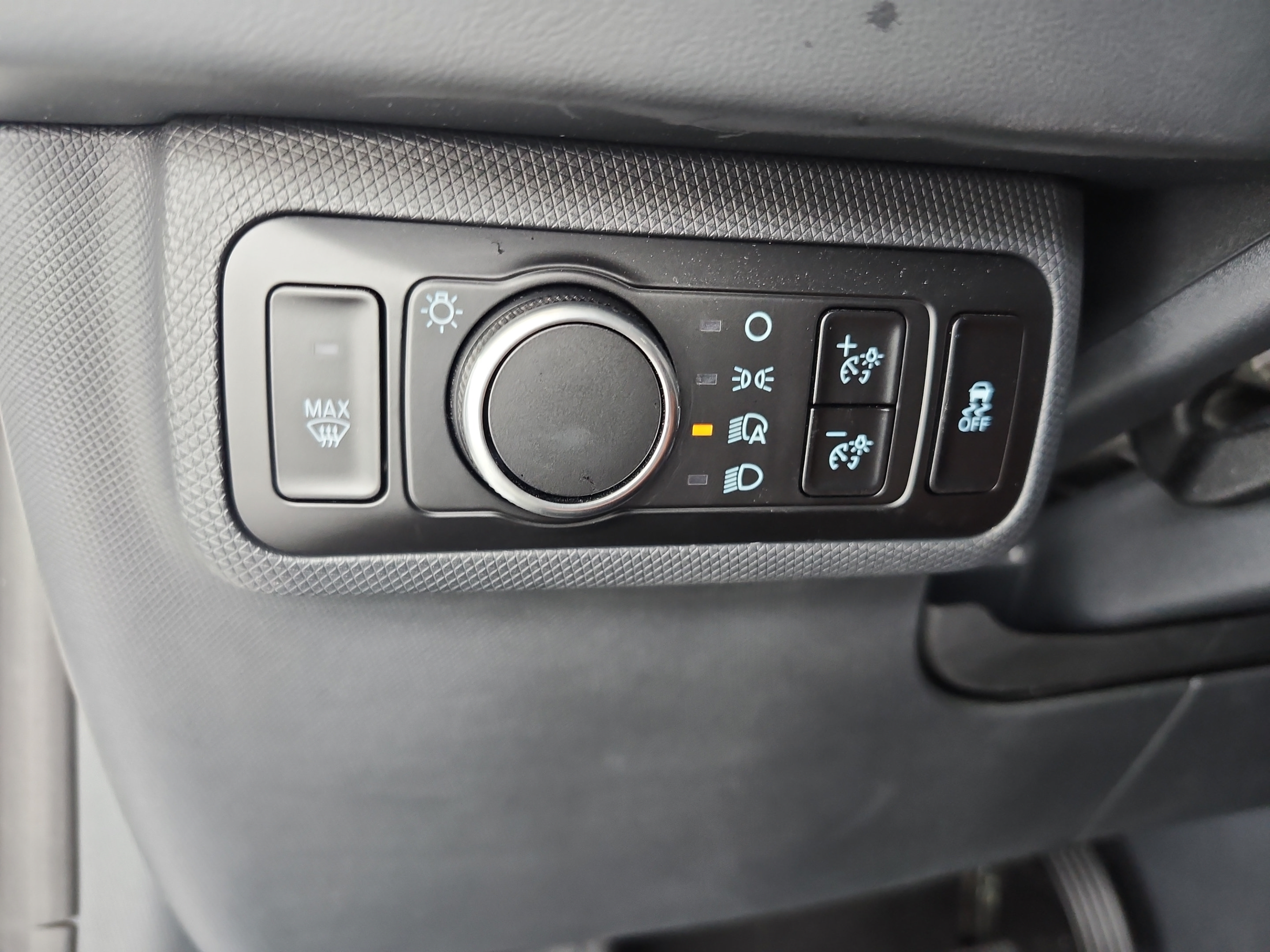 Used 2025 Ford Mustang Mach-E Select RWD image 12