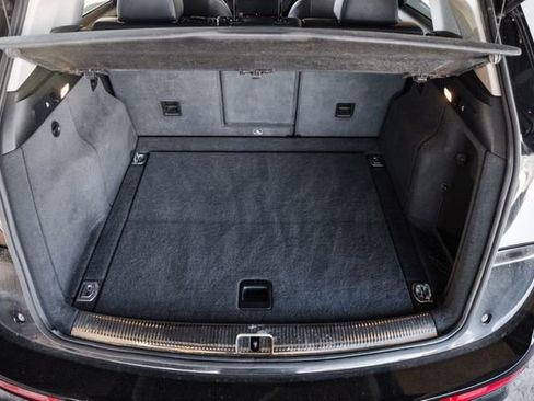 Used 2011 Audi Q5 3.2 Premium Plus w/ Audi MMI Navigation Plus Pkg image 80