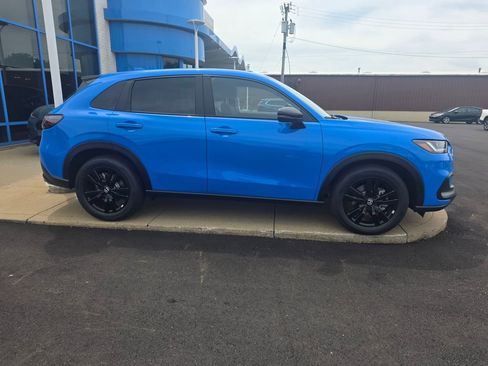 New 2026 Honda HR-V Sport image 2
