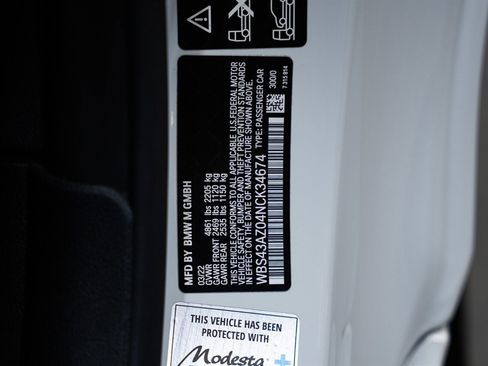 Used 2022 BMW M4 xDrive Competition w/ Executive Package AWD/4WD image 28