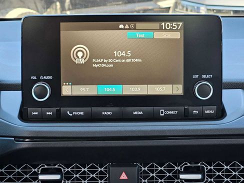 Used 2023 Honda Accord EX image 25