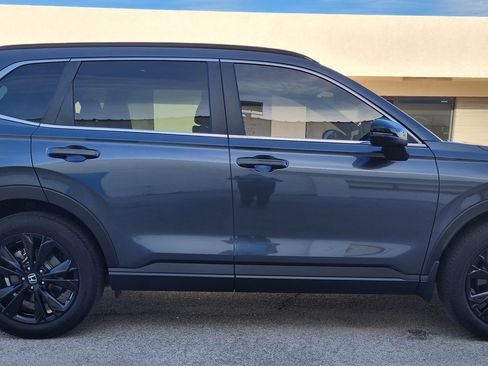 Used 2024 Honda CR-V Sport Touring image 4