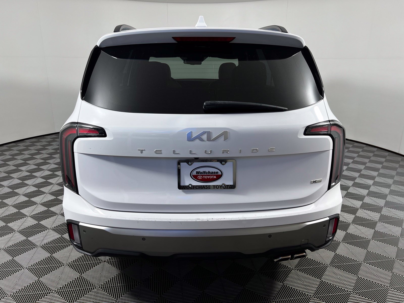 Used 2023 Kia Telluride EX X-Line AWD/4WD image 6