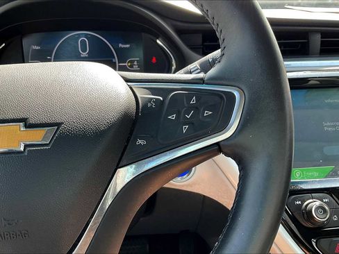 Used 2017 Chevrolet Bolt Premier w/ Driver Confidence II Package image 18