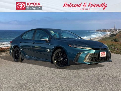 New 2026 Toyota Camry SE FWD image 1