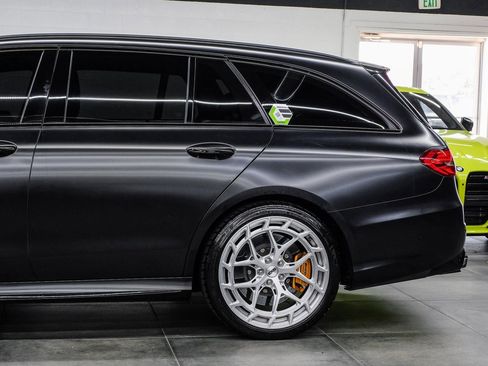 Used 2019 Mercedes-Benz E 63 AMG S image 21