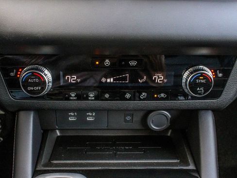 New 2026 Mitsubishi Outlander AWD image 23
