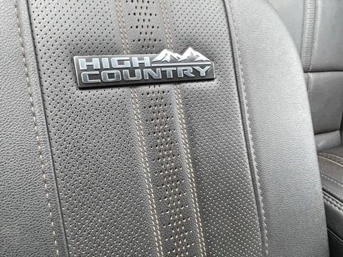 Used 2025 Chevrolet Silverado 3500 High Country w/ High Country Premium Package AWD/4WD image 25
