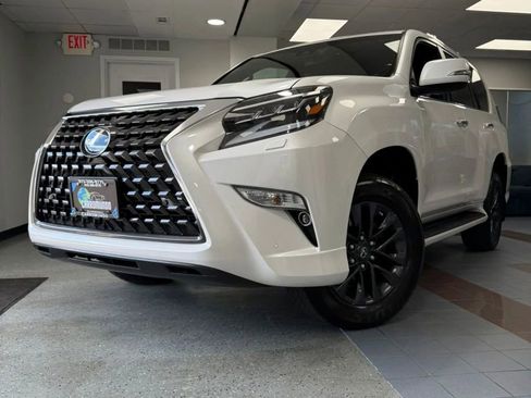 Used 2023 Lexus GX 460 Premium image 2