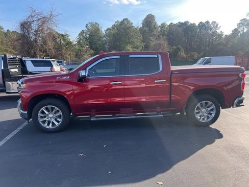 Used 2022 Chevrolet Silverado 1500 LTZ w/ Safety Package II image 2