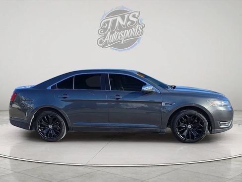 Used 2019 Ford Taurus Limited image 6