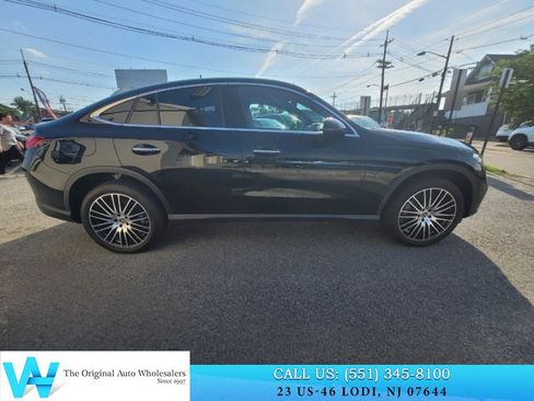Used 2025 Mercedes-Benz GLC 300 4MATIC image 7
