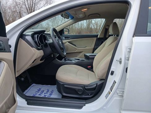 Used 2015 Kia Optima LX image 9