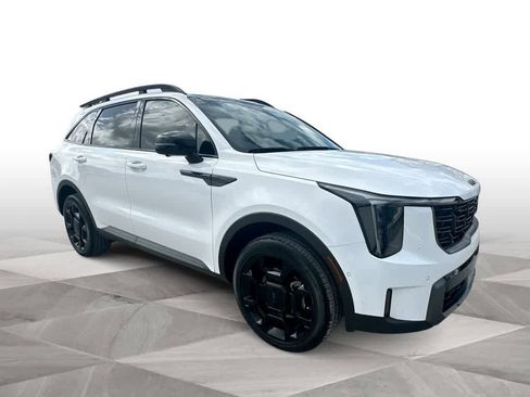 Used 2025 Kia Sorento SX Prestige w/ Sage Leather Package image 2