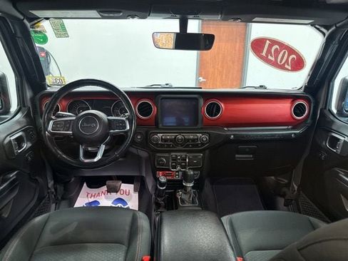 Used 2021 Jeep Wrangler Unlimited Rubicon AWD/4WD image 41