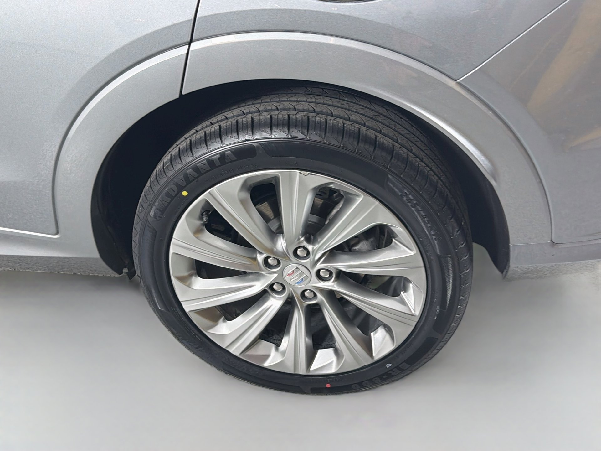 Used 2024 Buick Envista Avenir FWD image 30