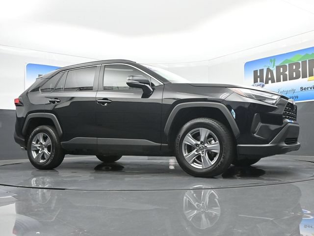 Used 2025 Toyota RAV4 XLE w/ Convenience Package FWD image 23