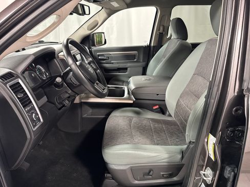 Used 2017 RAM 1500 Big Horn AWD/4WD image 3