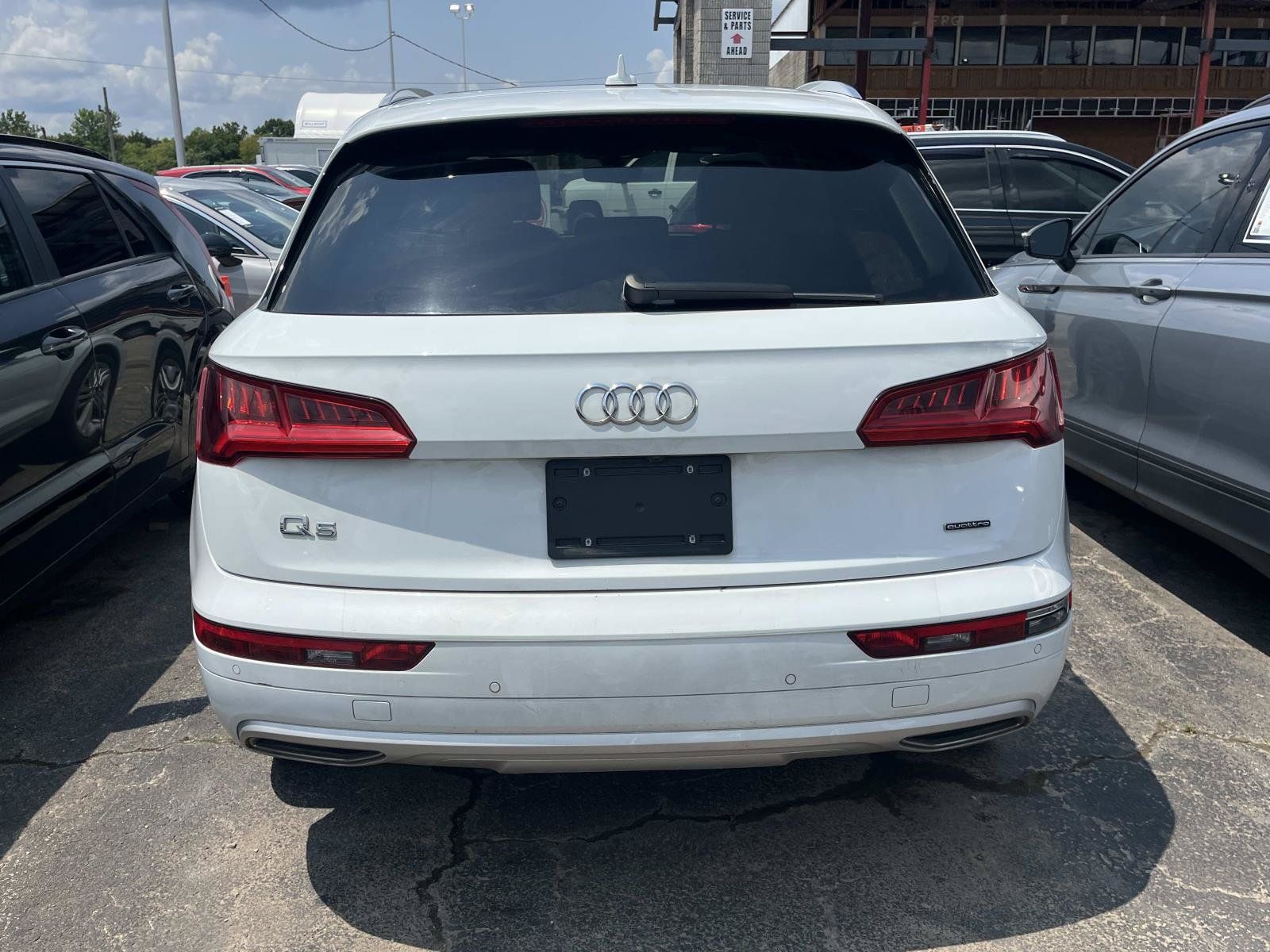 Used 2019 Audi Q5 2.0T Premium Plus w/ Premium Plus Package AWD/4WD image 6
