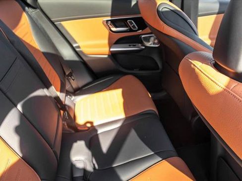 New 2026 Mercedes-Benz GLC 300 4MATIC image 24