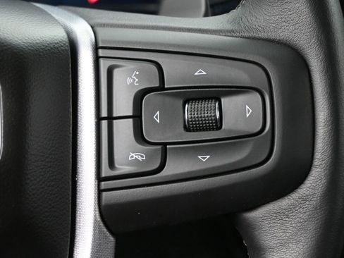 Used 2022 GMC Sierra 1500 Elevation w/ LPO, Elevation Black Package image 8