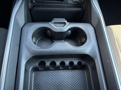 Used 2022 RAM 1500 Big Horn AWD/4WD image 33