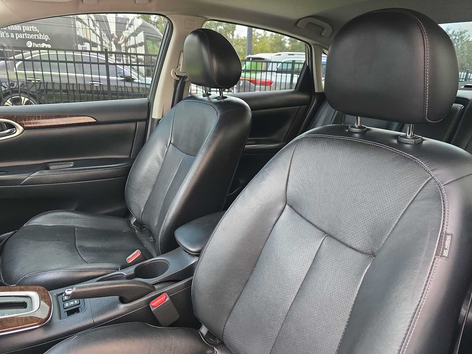 Used 2014 Nissan Sentra SL w/ Premium Package FWD image 16