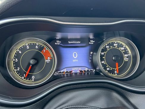 Used 2022 Jeep Cherokee Latitude Lux FWD image 24