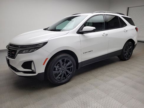 Used 2022 Chevrolet Equinox RS image 2