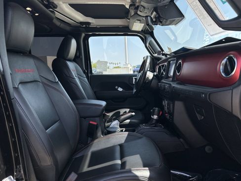 Used 2021 Jeep Wrangler Unlimited Rubicon AWD/4WD image 26