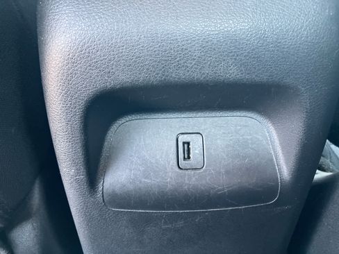 Used 2021 Nissan Sentra SV FWD image 26