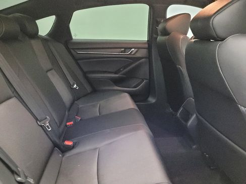 Used 2020 Honda Accord Sport image 19
