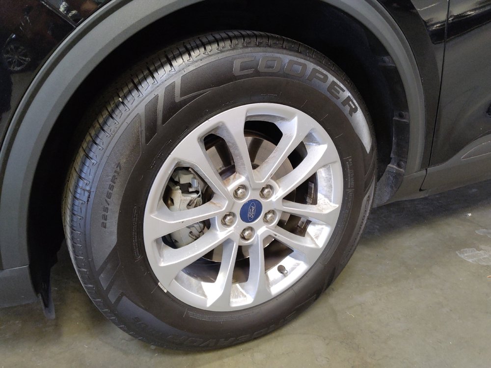 Used 2022 Ford Escape SE FWD image 31