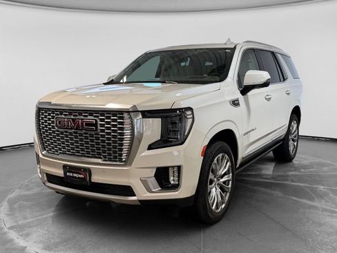 Used 2023 GMC Yukon Denali AWD/4WD image 7