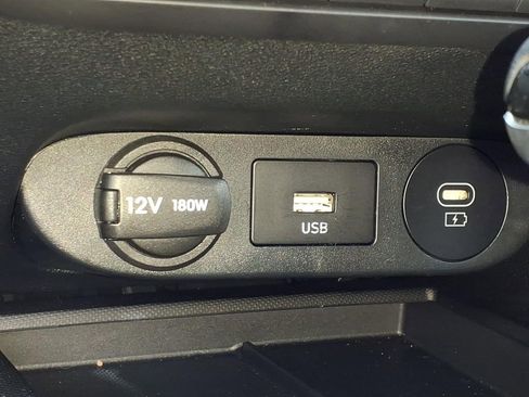 Certified 2025 Hyundai Elantra Sport image 19