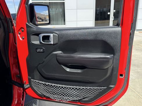 Used 2020 Jeep Wrangler Unlimited Sport S AWD/4WD image 29