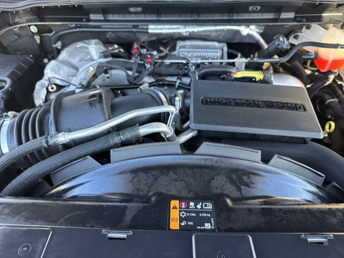 Used 2022 Chevrolet Silverado 3500 High Country w/ Z71 Off-Road Package image 32