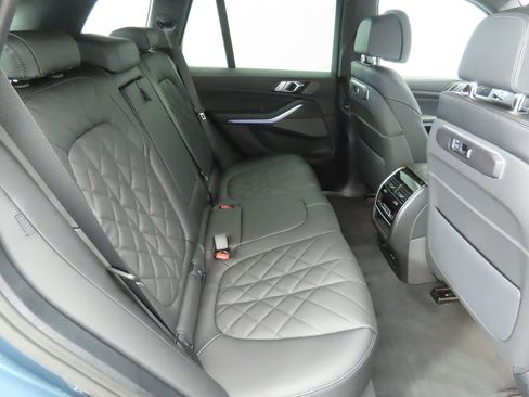 New 2026 BMW X5 xDrive50e w/ Climate Comfort Package AWD/4WD image 22